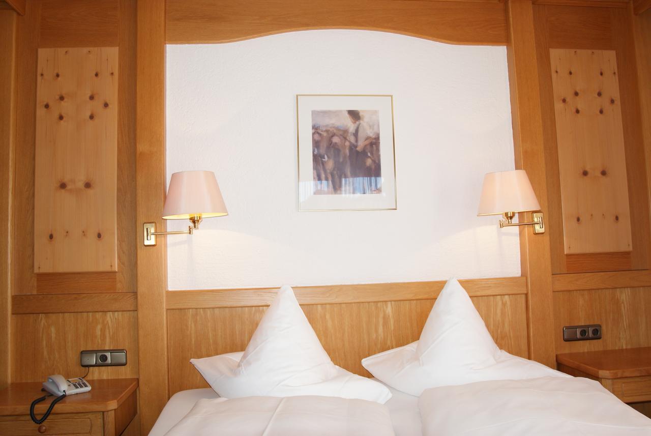 Gaestehaus Elvia Oberstdorf Exteriör bild